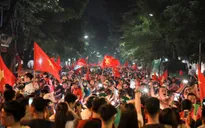 Đừng để cuộc vui bóng đá chưa trọn, tai họa đã ập đến