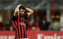 AC Milan nhận án phạt nặng từ UEFA
