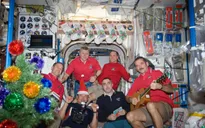 Tiệc Giáng sinh ấm áp trên trạm ISS