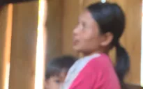 Trốn sang Trung Quốc sinh con, nhiều bà mẹ bán con ngay khi đứa trẻ chào đời