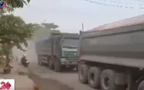 Người dân khốn khổ vì ô nhiễm khói bụi