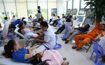 Tích cực hưởng ứng Tuần lễ hồng EVN lần thứ IV