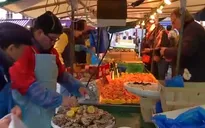 Người dân Pháp tích cực chi tiêu cho lễ Giáng sinh