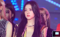 Biểu diễn xuất thần tại SBS Gayo Daejeon 2018, Jisoo (Blackpink) lọt top #10 xu hướng toàn cầu