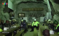 Quán cà phê trong hầm mỏ