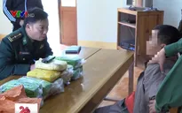 Bắt đối tượng người Lào vận chuyển 50.000 viên ma túy