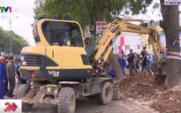 Hà Nội chi hơn 100 tỷ đồng xén vỉa hè, dải phân cách để mở rộng đường