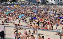 Australia nắng nóng kỷ lục lên tới gần 50 độ C