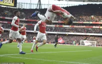 Kết quả bóng đá sáng 03/12: Liverpool thắng phút bù giờ, Arsenal trở lại top 4