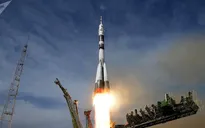 Sau sự cố hồi tháng 10, đội phi hành gia mới đã tới trạm không gian quốc tế ISS an toàn