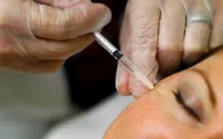 Trung Quốc: Đột kích cơ sở bán Botox và vitamin C giả