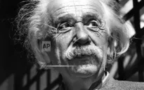 Bức thư của Albert Einstein được bán với giá kỷ lục 2,89 triệu USD
