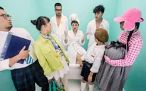 "Quái kiệt" Lộn xộn band tung MV đầu tay “Bấm # cho anh đi lên”