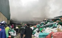 Cháy kho hàng tại Nghệ An, nhiều tài sản bị thiêu rụi
