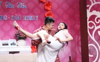 Hòa Minzy bàng quan khi Tự Long nhắc về chuyện tình với Công Phượng