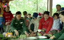 Những chiến sỹ biên phòng đón Tết cùng dân