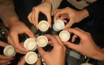 Campuchia: Hàng chục người thương vong do ngộ độc rượu