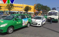 Xe buýt chở 23 học sinh va chạm liên hoàn tại Đà Nẵng