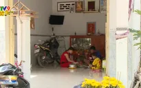 Vui Tết trên vùng sạt lở Vàm Nao