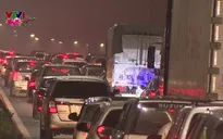 Cửa ngõ phía Nam Hà Nội ùn tắc kéo dài ngày mùng 4 Tết