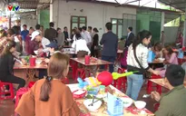 Hà Nội: Kiểm tra an toàn thực phẩm tại lễ hội Đền Sóc
