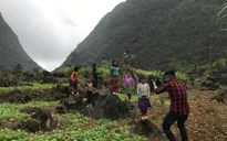 Khám phá Hà Giang cùng nhiếp ảnh gia Trần Tuấn Việt qua series" Bản tình ca của đá"