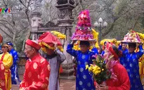 Không còn tranh cướp lộc ở lễ hội Gióng đền Sóc 2018