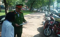 Hà Nội xử lý nhiều điểm trông giữ xe trái quy định dịp Tết