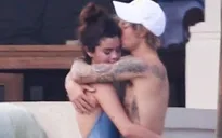 Justin Bieber – Selena Gomez khiến người khác phát hờn với hình ảnh mật ngọt