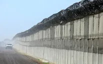 Mexico giải cứu hơn 100 người nhập cư trái phép