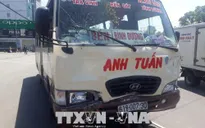 Bình Dương: Xe khách vượt đèn đỏ gây tai nạn nghiêm trọng