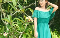 Lã Thanh Huyền khoe eo thon dáng chuẩn trong chuyến đi đầu Xuân