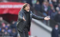 Conte "khóc hận" sau trận thua tức tưởi trước Man Utd