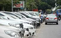 Nhiều ý kiến ủng hộ chủ trương tăng phí đỗ xe dưới lòng lề đường