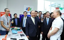 Những smartphone thương hiệu Việt ra đời từ “vườn ươm” Hòa Lạc