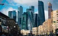 S&P nâng mức xếp hạng nợ của Nga