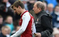 HLV Unai Emery miễn cưỡng gật đầu để sao Arsenal ra đi