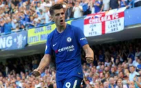Nhận lời khen từ HLV Sarri, "sao xịt" sáng cửa trụ lại Chelsea