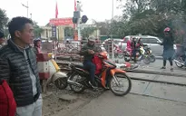 Bị tàu hỏa kéo lê, 1 người tử vong trên đường Lê Duẩn