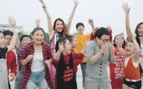 Phương Uyên, Thiều Bảo Trang "quậy bung nóc" trong MV mới