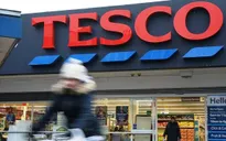 Bình đẳng giới về tiền lương có thể khiến Tesco mất 5,6 tỷ USD