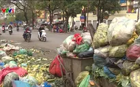 Khó xử phạt hành vi xả rác ra môi trường