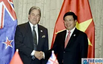 Phó Thủ tướng Phạm Bình Minh gặp Phó Thủ tướng New Zealand