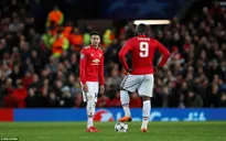 Kết quả Champions League sáng 14/3: Thua Sevilla, Man Utd bị loại, AS Roma vào tứ kết