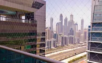 Giải pháp đảm bảo an toàn cho trẻ ở các tòa nhà chung cư trên thế giới