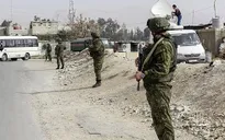 Binh sĩ Nga lập “hành lang sống” sơ tán người dân Ghouta (Syria)