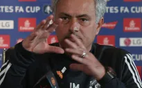 Man Utd bết bát, Mourinho khẳng định không lo "mất ghế"