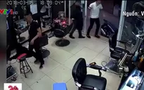 Công an điều tra nghi án nổ súng trong tiệm cắt tóc ở Hà Nội