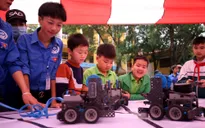 Ngày hội STEM tỉnh Bắc Ninh thu hút hàng nghìn học sinh, thầy cô tới tham dự