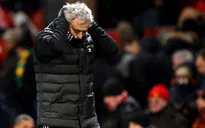 Man Utd thiệt đơn thiệt kép nếu sa thải HLV Mourinho